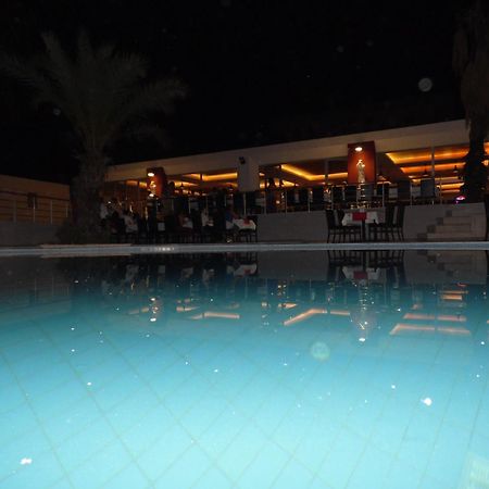 דמרה Winecity Hotel מראה חיצוני תמונה