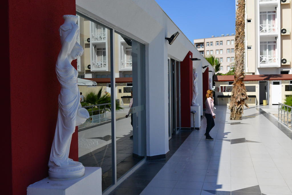 דמרה Winecity Hotel מראה חיצוני תמונה
