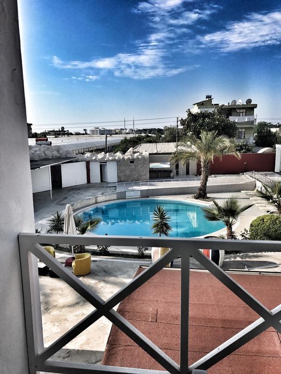 דמרה Winecity Hotel מראה חיצוני תמונה